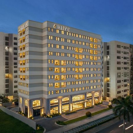 Отель Hiive By Fusion Binh Duong - Vsip 1 Thuan An Экстерьер фото
